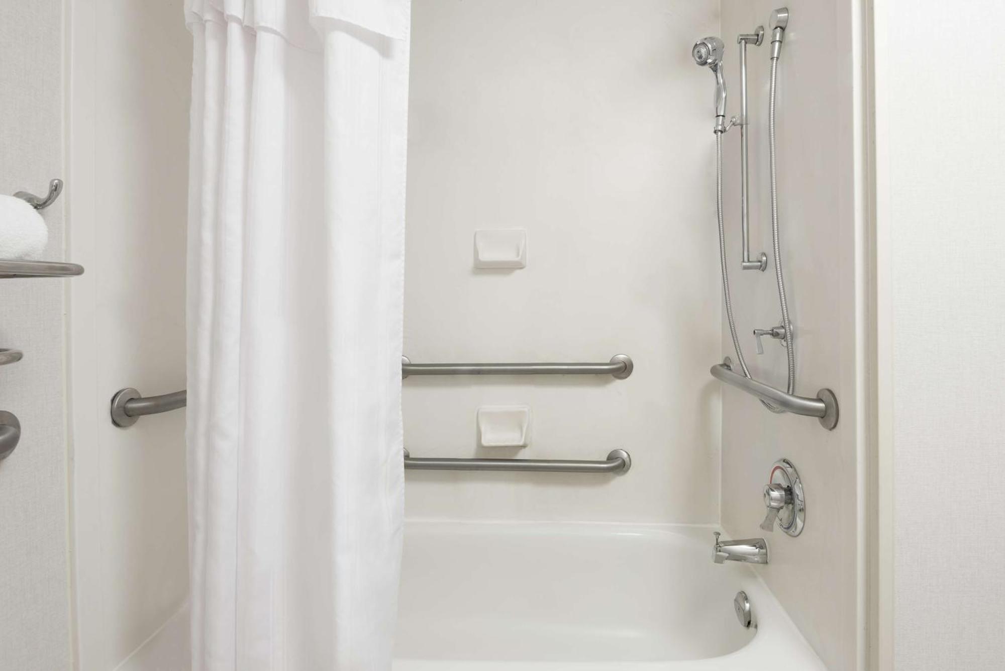 Homewood Suites By Hilton Raleigh/Crabtree Valley Eksteriør bilde